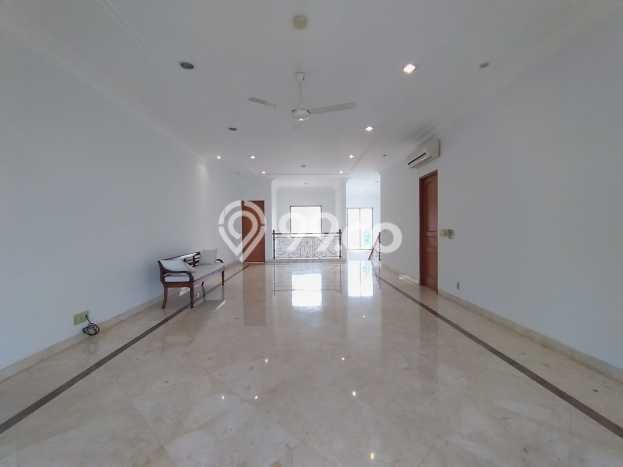 Rumah Mewah LB 600m2 Siap Pakai Desain Elegan di Kemang, Jakarta Selatan Rumah Mewah LB 600m2 Siap Pakai Desain Elegan di Kemang, Jakarta Selatan