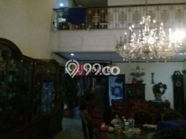 Rumah Elit LB 557m2 Siap Pakai Desain Elegan di Kemang, Jakarta Selatan Rumah Elit LB 557m2 Siap Pakai Desain Elegan di Kemang, Jakarta Selatan