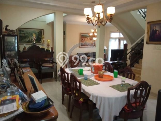 Siap Huni Rumah Mewah 4 Kamar di Cinere Dekat ke Mana Saja Siap Huni Rumah Mewah 4 Kamar di Cinere Dekat ke Mana Saja