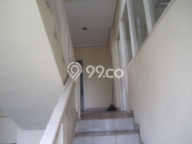 Hunian Elit LB 210m2 Siap Pakai Desain Elegan di Pondok Labu, Jakarta Selatan Hunian Elit LB 210m2 Siap Pakai Desain Elegan di Pondok Labu, Jakarta Selatan