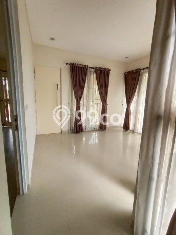 Dijual Rumah Luas Elegan Dengan View Eksklusif di Sentul City, Bogor Dijual Rumah Luas Elegan Dengan View Eksklusif di Sentul City, Bogor