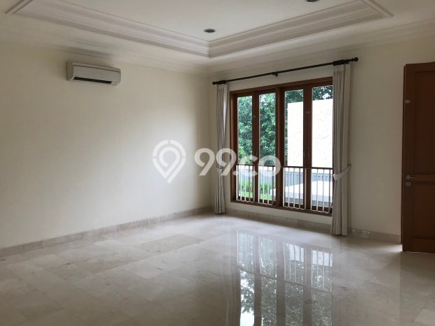 Rumah Cantik Siap Huni Di Cilandak Luas 600m2 Lokasi Strategis Rumah Cantik Siap Huni Di Cilandak Luas 600m2 Lokasi Strategis