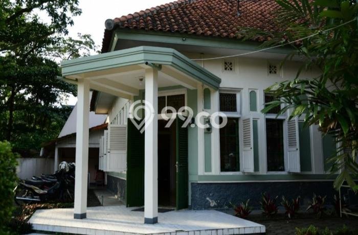 Rumah Mewah Siap Huni LT 625m2 di Lengkong, Bandung Rumah Mewah Siap Huni LT 625m2 di Lengkong, Bandung