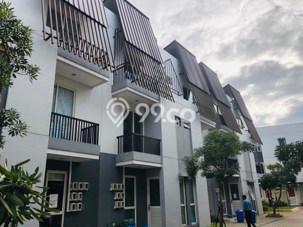 KESEMPATAN TERBAIK! Rumah Asri area BSD, Luas 35m² Bangunan 103m² KESEMPATAN TERBAIK! Rumah Asri area BSD, Luas 35m² Bangunan 103m²