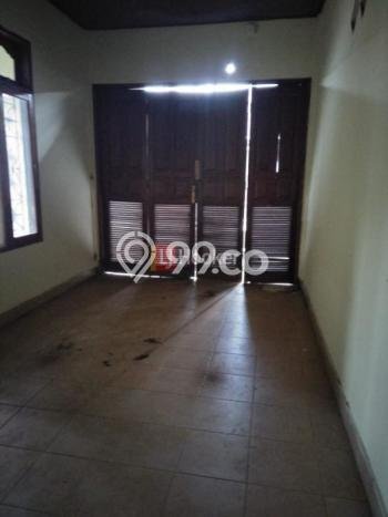 Rumah Menguntungkan di , Dekat Kawasan Komersial, Badung - 6 Kamar Tidur Rumah Menguntungkan di , Dekat Kawasan Komersial, Badung - 6 Kamar Tidur