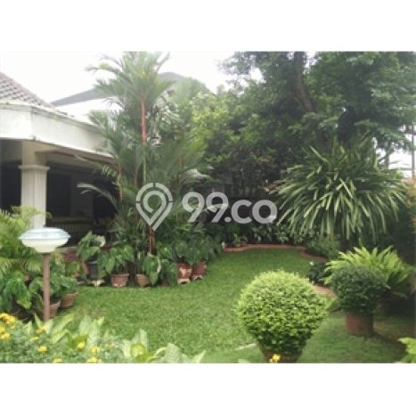 Siap Huni Rumah Mewah 11 Kamar di Menteng Dekat ke Mana Pun Siap Huni Rumah Mewah 11 Kamar di Menteng Dekat ke Mana Pun