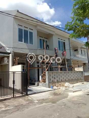Rumah Minimalis 5 KT LT 120m2 di Bintaro Rumah Minimalis 5 KT LT 120m2 di Bintaro