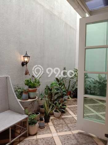 FEATURED! Rumah Nyaman di Veteran, Luas 172m² Bangunan 300m² FEATURED! Rumah Nyaman di Veteran, Luas 172m² Bangunan 300m²