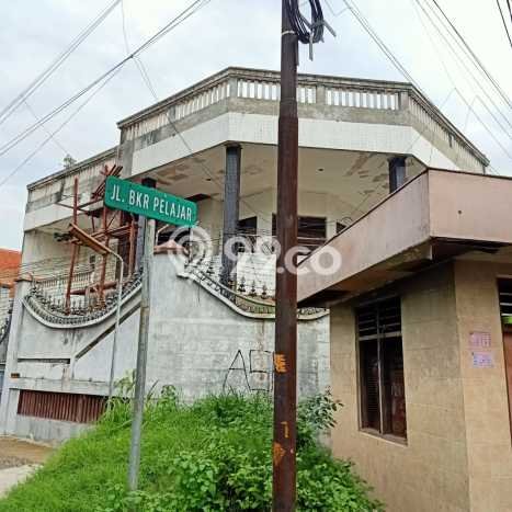 Dijual Cepat Rumah Favorit Siap Huni LB 0m2 di Genteng, Surabaya Dijual Cepat Rumah Favorit Siap Huni LB 0m2 di Genteng, Surabaya