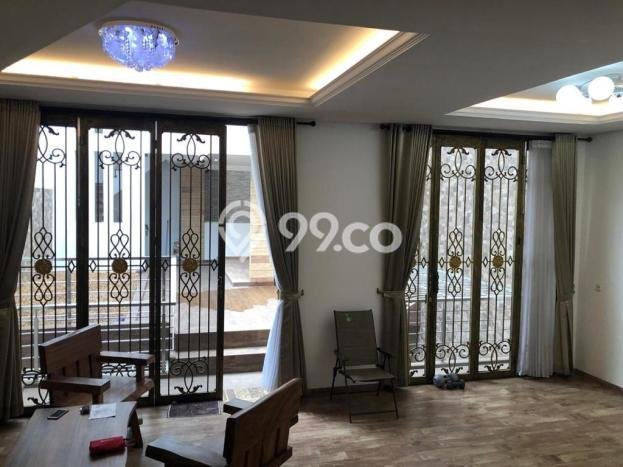 Rumah Luxury Modern Tanpa Renovasi di Pantai Indah Kapuk Jakarta Utara Rumah Luxury Modern Tanpa Renovasi di Pantai Indah Kapuk Jakarta Utara
