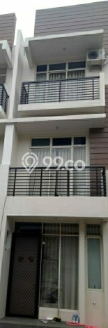 For Sale Hunian Rumah Nyaman 3 KT di Pantai Indah Kapuk, Jakarta Utara For Sale Hunian Rumah Nyaman 3 KT di Pantai Indah Kapuk, Jakarta Utara