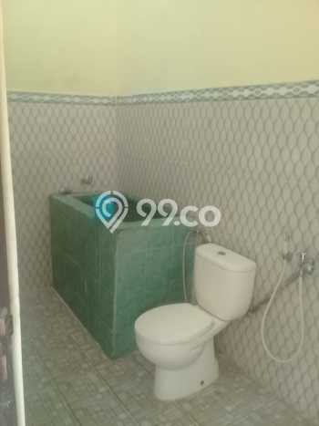 Rumah di Manyar, 4 KT, Lingkungan Asri, LT 105m2m² Bangunan 140m2m² Rumah di Manyar, 4 KT, Lingkungan Asri, LT 105m2m² Bangunan 140m2m²