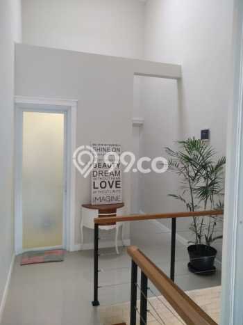 Rumah Minimalis 3 KT di Pondok Pinang Jakarta Selatan Rumah Minimalis 3 KT di Pondok Pinang Jakarta Selatan