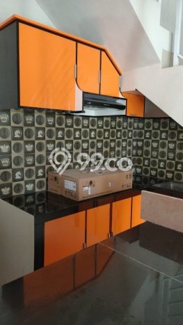 Dijual Cepat Rumah Bagus Siap Huni LB 180m2 di Gentan, Solo Dijual Cepat Rumah Bagus Siap Huni LB 180m2 di Gentan, Solo