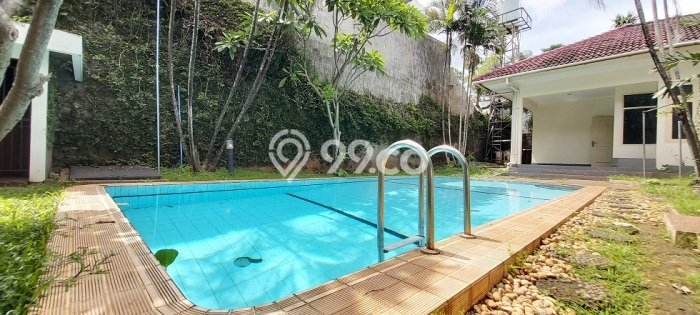 Disewakan segera hunian minimalis strategis 5 Kamar di Cilandak, Jakarta Selatan Disewakan segera hunian minimalis strategis 5 Kamar di Cilandak, Jakarta Selatan