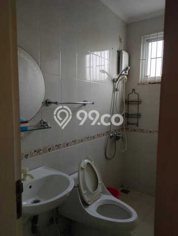 Dijual Rumah Mewah Megah Dengan View Eksklusif di Gading Serpong, Tangerang Dijual Rumah Mewah Megah Dengan View Eksklusif di Gading Serpong, Tangerang