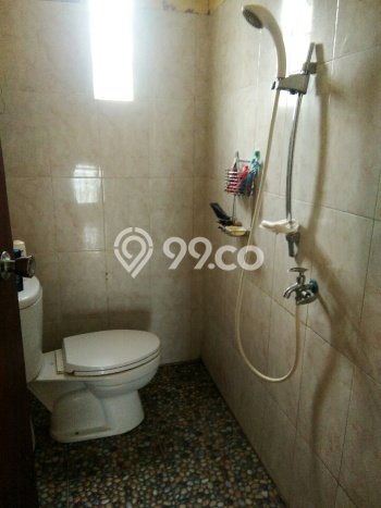 For Sale Rumah 4 Kamar Lokasi Strategis Nyaman dan Strategis di Cilodong For Sale Rumah 4 Kamar Lokasi Strategis Nyaman dan Strategis di Cilodong