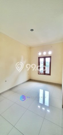 Rumah Harga Nego LT 188m² di Kawasan Perumahan Cinere, Depok Rumah Harga Nego LT 188m² di Kawasan Perumahan Cinere, Depok