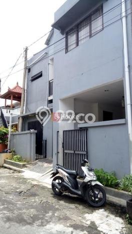 Properti Nyaman 9 KT Luas Tanah 108m² di Jimbaran, Badung Properti Nyaman 9 KT Luas Tanah 108m² di Jimbaran, Badung