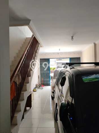 Jual Rumah Favorit Siap Huni LB 159m2 di Karawaci, Tangerang Jual Rumah Favorit Siap Huni LB 159m2 di Karawaci, Tangerang