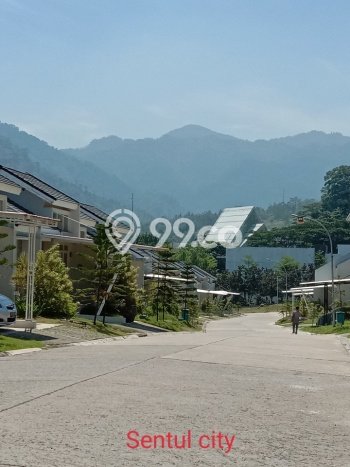 Rumah Luas Asri 3 KT Siap Huni di Sentul City Bogor Rumah Luas Asri 3 KT Siap Huni di Sentul City Bogor