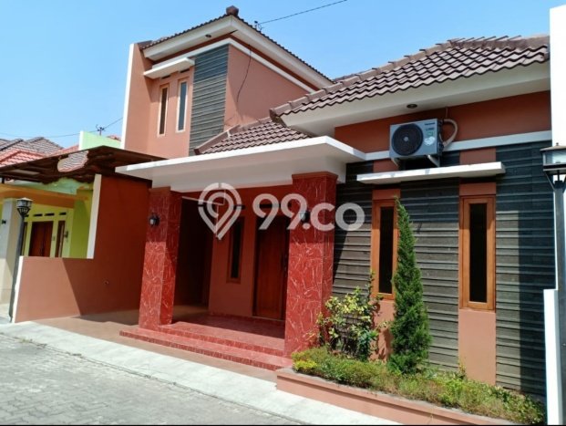 For Sale Rumah 0 Kamar Lokasi Ideal Bagus dan Strategis di Colomadu For Sale Rumah 0 Kamar Lokasi Ideal Bagus dan Strategis di Colomadu