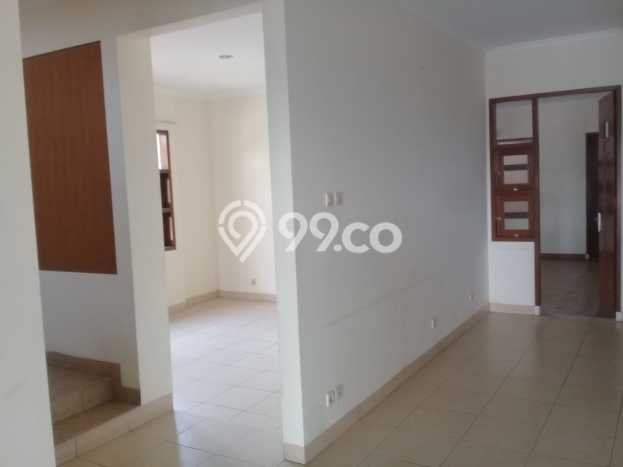 Ready to Use! Luxury House LT 312m2 Desain Elegan di Bintaro Ready to Use! Luxury House LT 312m2 Desain Elegan di Bintaro