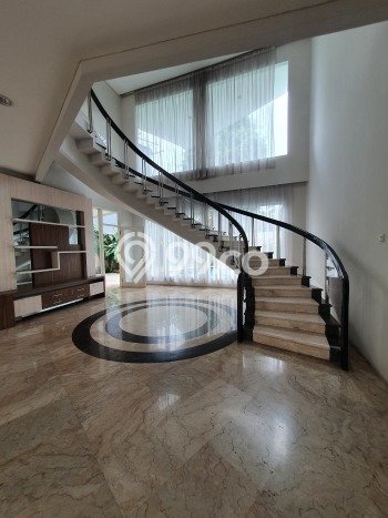 For Sale! Premium House LT 630m2 Desain Elegan di Pondok Indah For Sale! Premium House LT 630m2 Desain Elegan di Pondok Indah