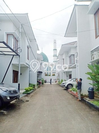 Rumah Modern Cantik 3 Kamar Siap Huni di Jagakarsa Rumah Modern Cantik 3 Kamar Siap Huni di Jagakarsa