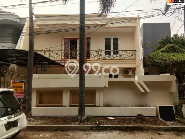 Rumah sewa siap pakai 5 KT di Sunter, Jakarta Utara Rumah sewa siap pakai 5 KT di Sunter, Jakarta Utara