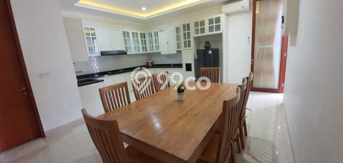 Rumah Luxury Modern Tanpa Renovasi di Dago Bandung Rumah Luxury Modern Tanpa Renovasi di Dago Bandung