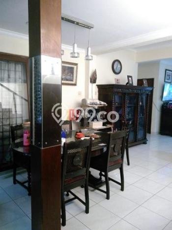 For Sale Rumah 4 Kamar Lokasi Strategis Bagus dan Strategis di Sawangan For Sale Rumah 4 Kamar Lokasi Strategis Bagus dan Strategis di Sawangan