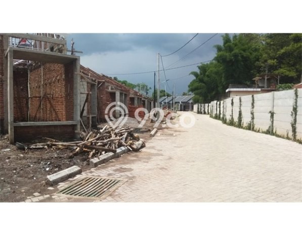 Dijual Cepat Rumah Bagus Siap Huni LB 55m2 di Arcamanik, Bandung Dijual Cepat Rumah Bagus Siap Huni LB 55m2 di Arcamanik, Bandung