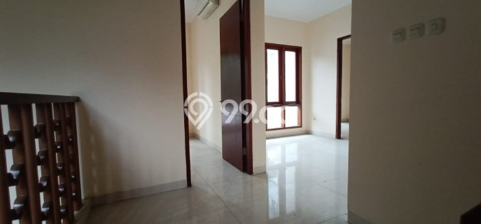 Rumah Elit Modern Siap Huni di Cipete Jakarta Selatan Rumah Elit Modern Siap Huni di Cipete Jakarta Selatan