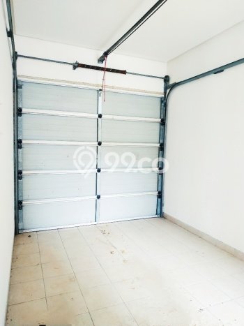 Rumah 4 Kamar Tidur Akses Strategis di Kawasan Elite papandayan, Semarang Rumah 4 Kamar Tidur Akses Strategis di Kawasan Elite papandayan, Semarang