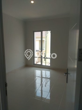 Rumah Berkualitas LT 72m² / LB 67m² di Lokasi Strategis Gading Serpong, Tangerang Rumah Berkualitas LT 72m² / LB 67m² di Lokasi Strategis Gading Serpong, Tangerang