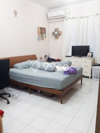 Rumah Mewah LB 200m2 Siap Pakai Desain Elegan di Kembangan Selatan, Jakarta Barat Rumah Mewah LB 200m2 Siap Pakai Desain Elegan di Kembangan Selatan, Jakarta Barat