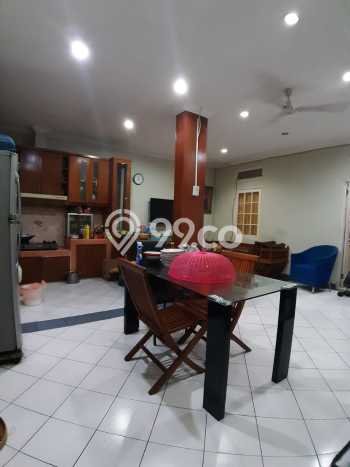 Rumah 4 Kamar Tidur Desain Minimalis di Kemang Pratama, Dekat Pusat Kota, Bekasi Rumah 4 Kamar Tidur Desain Minimalis di Kemang Pratama, Dekat Pusat Kota, Bekasi
