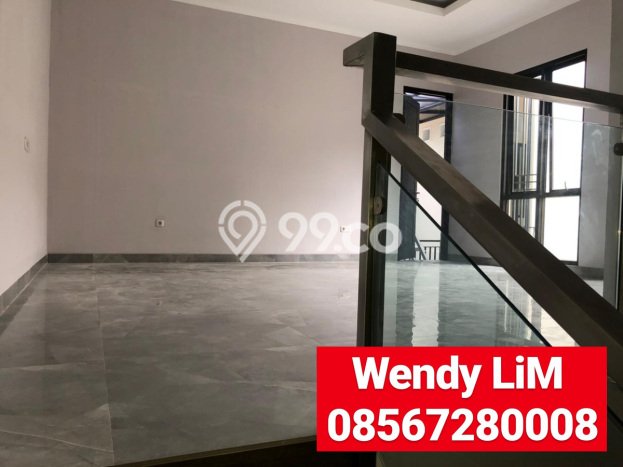 Siap Huni Rumah Mewah 6 Kamar di Kebayoran Baru Dekat ke Mana Pun Siap Huni Rumah Mewah 6 Kamar di Kebayoran Baru Dekat ke Mana Pun