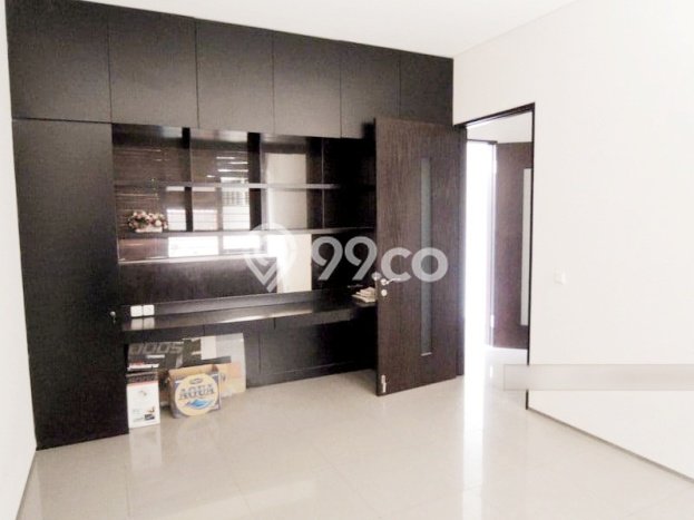 Dijual Rumah Mewah Megah Dengan View Eksklusif di Setra Duta, Bandung Dijual Rumah Mewah Megah Dengan View Eksklusif di Setra Duta, Bandung