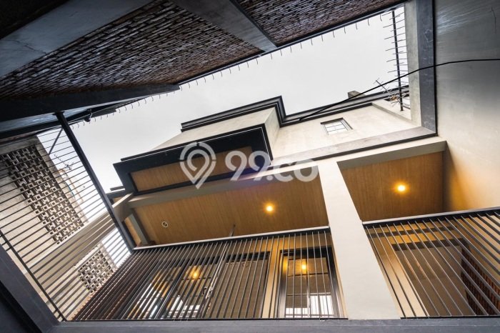 Sewa Rumah Harga Terjangkau di Cipete Jakarta Selatan dengan 3 Kamar Tidur Sewa Rumah Harga Terjangkau di Cipete Jakarta Selatan dengan 3 Kamar Tidur