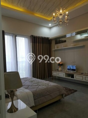 Jual Rumah Mewah Elegan Dengan View Cantik di Citraland, Surabaya Jual Rumah Mewah Elegan Dengan View Cantik di Citraland, Surabaya