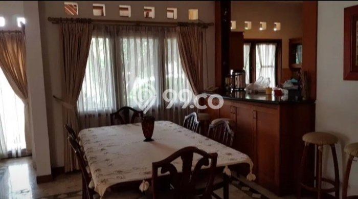 Rumah Mewah Dalam Komplek Fasilitas Lapangan Tenis & Private Pool di Villa Jati Padang, Pasar Minggu Rumah Mewah Dalam Komplek Fasilitas Lapangan Tenis & Private Pool di Villa Jati Padang, Pasar Minggu