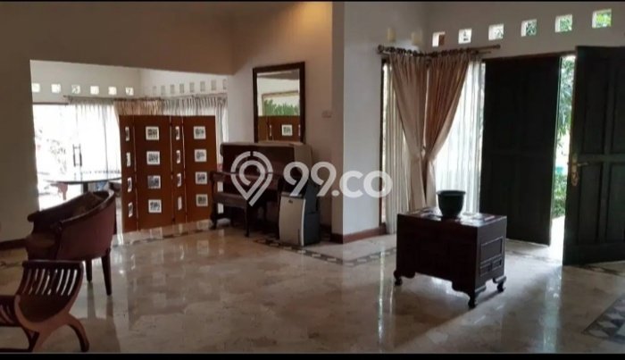 Rumah Mewah Dalam Komplek Fasilitas Lapangan Tenis & Private Pool di Villa Jati Padang, Pasar Minggu Rumah Mewah Dalam Komplek Fasilitas Lapangan Tenis & Private Pool di Villa Jati Padang, Pasar Minggu