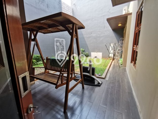 Rumah Luas Tanah 270m² di Lebak Bulus, Jakarta Selatan - Akses Mudah Rumah Luas Tanah 270m² di Lebak Bulus, Jakarta Selatan - Akses Mudah