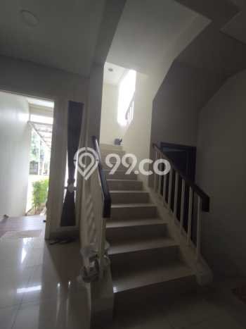 Rumah Luxury Modern Tanpa Renovasi di BSD Tangerang Rumah Luxury Modern Tanpa Renovasi di BSD Tangerang