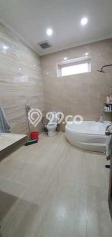 Ready to Use! Luxury House LT 418m2 Desain Elegan di BSD City Ready to Use! Luxury House LT 418m2 Desain Elegan di BSD City