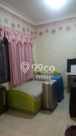 Dijual Rumah 4 Kamar Lokasi Strategis Nyaman dan Strategis di Karawaci Dijual Rumah 4 Kamar Lokasi Strategis Nyaman dan Strategis di Karawaci