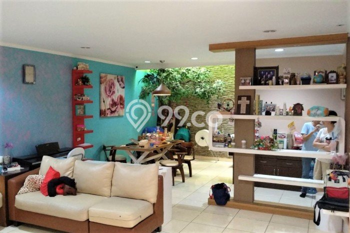 Jual Rumah Luas Elegan Dengan View Eksklusif di Kalideres, Jakarta Barat Jual Rumah Luas Elegan Dengan View Eksklusif di Kalideres, Jakarta Barat