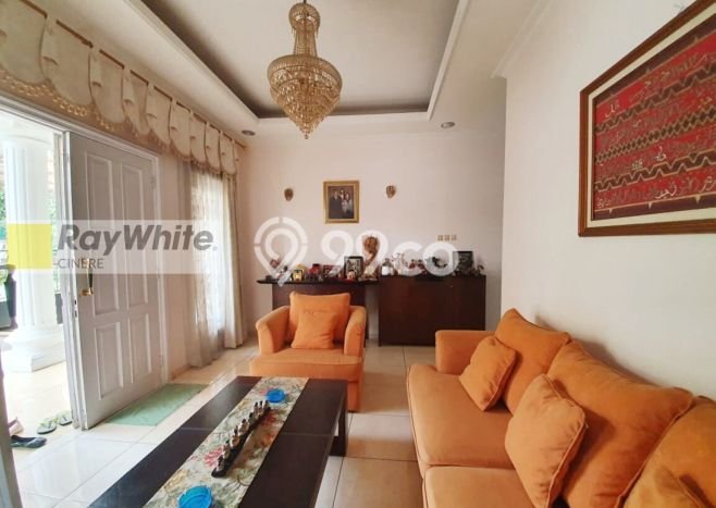 Dijual Rumah Premium dengan Fasilitas Sekitar Komplit di Cinere, Depok Dijual Rumah Premium dengan Fasilitas Sekitar Komplit di Cinere, Depok